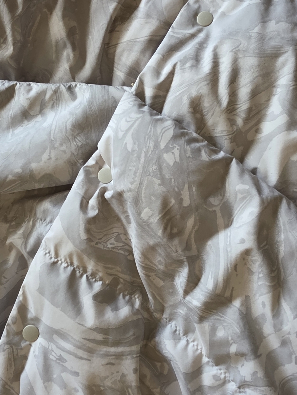 Lululemon Transformable ParkaMaple Metamorphosis Light Neutral Multi - Picture 5 of 6